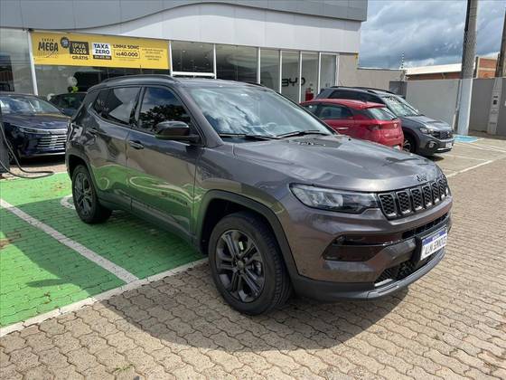 JEEP COMPASS 1.3 T270 TURBO FLEX LONGITUDE AT6